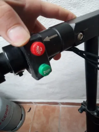 Patinete eléctrico con suspensión