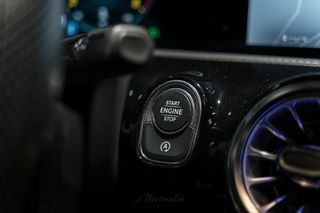 Mercedes-Benz Clase A200 a 2021