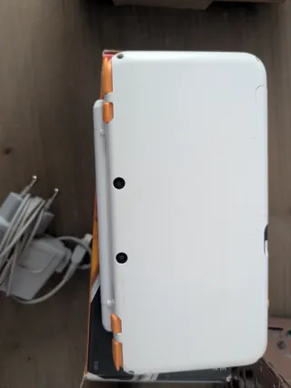 Nintendo 2DS XL Blanca