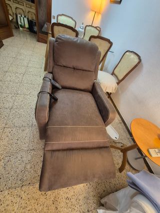 Sillón reclinable eléctrico con masaje