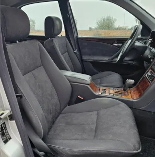 Mercedes-Benz Clase E 2000