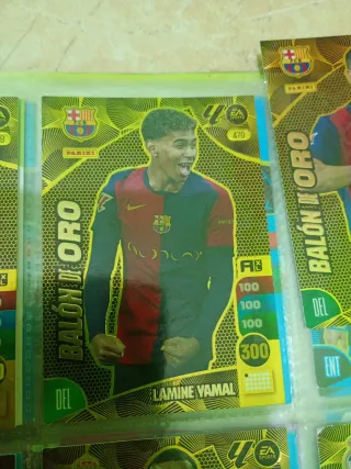 Lamine Yamal Balón de Oro Panini 2023-24