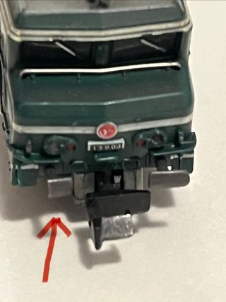 Locomotora BB-15001 SNCF Fleischmann piccolo N.