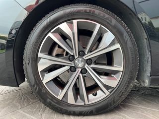 Peugeot 508 ALLURE HYBRID 2021