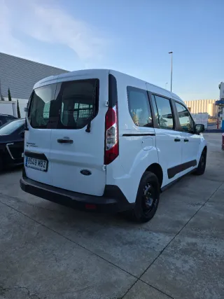 Ford Tourneo Connect 2022