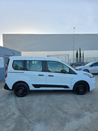 Ford Tourneo Connect 2022