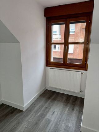 Piso en alquiler en Laviada en Gijón