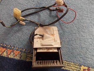 Cinzeiro Mitsubishi Pajero 2.5