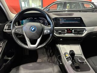 BMW Serie 3 330E 292CV FAMILIAR