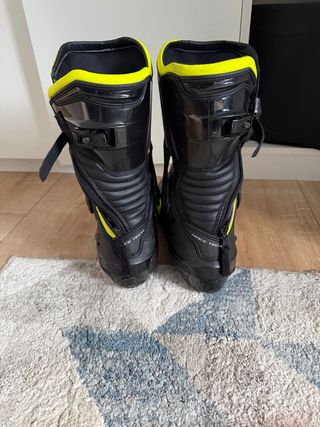 Botas Moto Armure Renzo Negras y Flúor