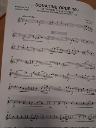 Sonatina Dvorak Opus 100 para Clarinete y Piano