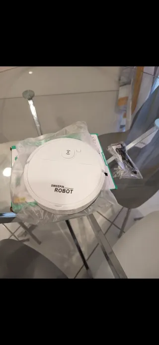 Mini robot aspirapolvere bianco XM900