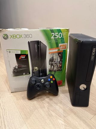 Xbox 360 Negra 250GB + Mando + Juegos