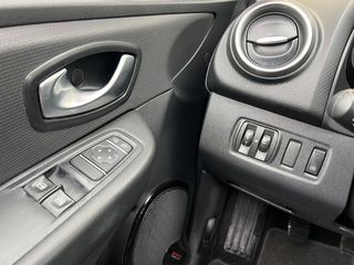 Renault Clio Limited Energy TCe 66 kW (90 CV)