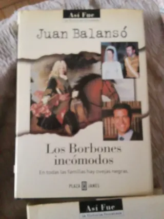 3 libros sobre la monarquía