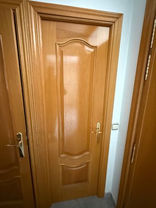 Puerta de Madera Interior 62cm