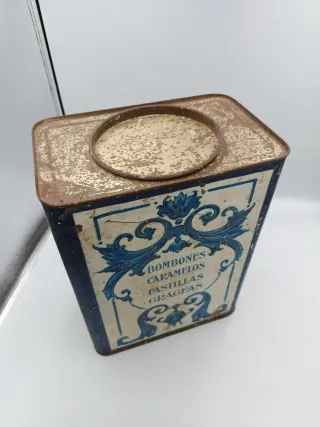 LATA METÁLICA DE DULCES "LA INDUSTRIAL"