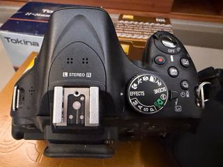 Cámara Réflex Nikon D5200 + Accesorios