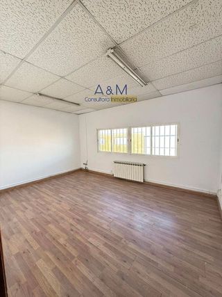 Nave industrial en alquiler en Arcas Reales - Pinar del Jalón en Valladolid