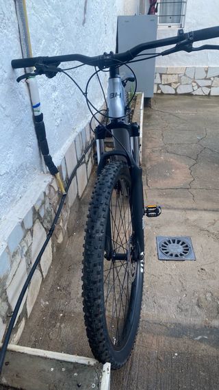 BICICLETA ELECTRICA, BH ATOM 29 XS SILVER/BLACK