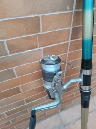 Cana de pescar KALI con carrete