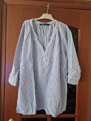 Camisa Zara rayas azul y blanco talla única