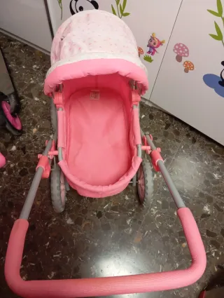 Lote Carro Muñeca + 3 Muñecas