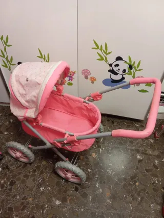 Lote Carro Muñeca + 3 Muñecas