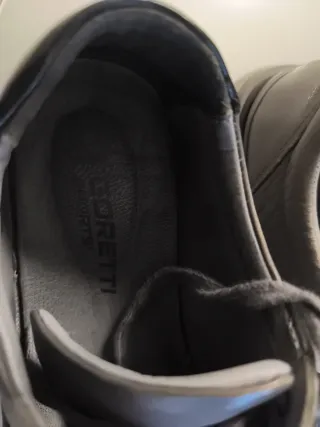 Zapatos casuales grises para chico