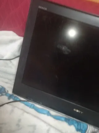 TV Sony Bravia 40" para colgar