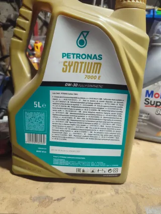 Aceite Petronas Syntium 7000E 0W-30 Sintético