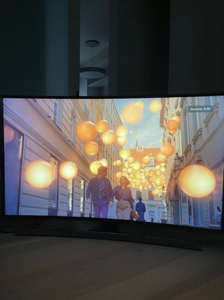 Televisión Samsung 48 Curva