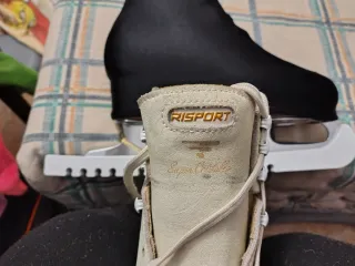 Patines de hielo para patinaje artístico