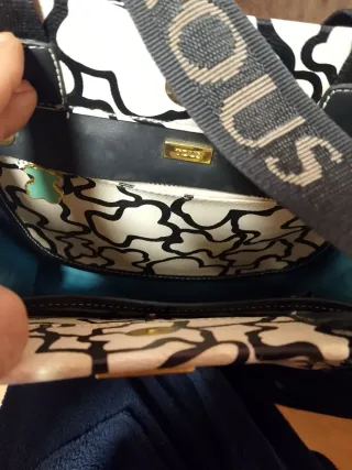 Bolso Tous Beige y Negro.