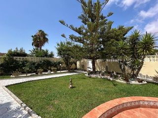 Chalet en venta en La Siesta - El Salado - Torreta en Torrevieja