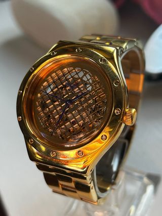 Reloj Swatch Automático Suizo Dorado