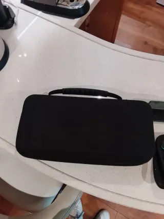 Nintendo Switch + 7 Juegos + maletín transporte