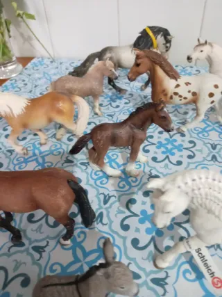 Lote Figuras Caballos Schleich