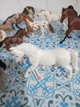 Lote Figuras Caballos Schleich