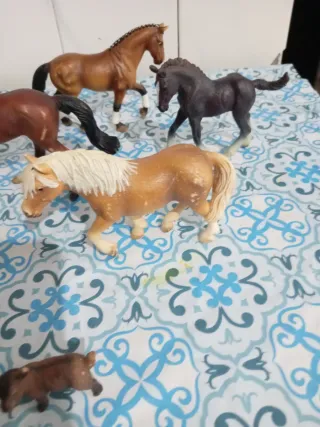 Lote Figuras Caballos Schleich