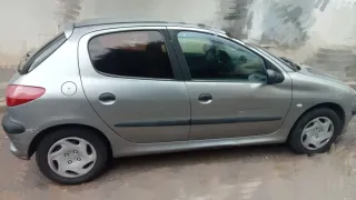 Peugeot 206 2002