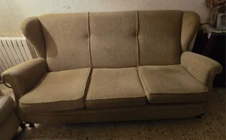 Sofá antiguo de tela