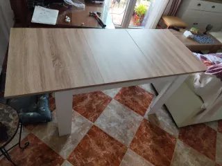 Mesa de cocina extensible madera y blanco
