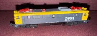 Kato 269 amarillo/gris esc N RENFE NO Ibertrén