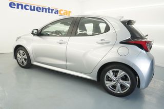 Toyota Yaris 1.5 120H Active Plus