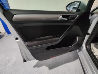 Volkswagen Golf 5p Sport 1.6 TDI CR 105 CV