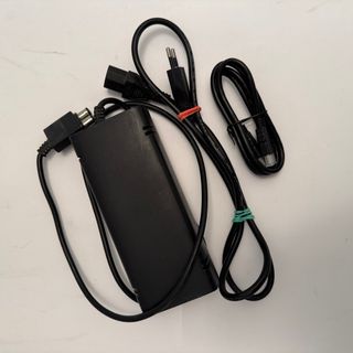 Xbox 360 Slim 250GB con Kinect