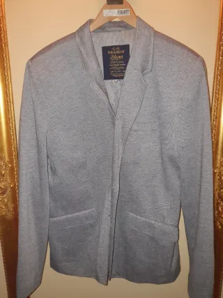 Americanas hombre azul y gris