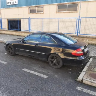 Mercedes-Benz  CLK 2003