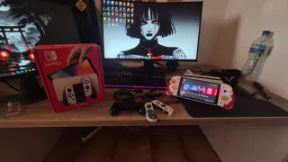 Nintendo Switch OLED con accesorios